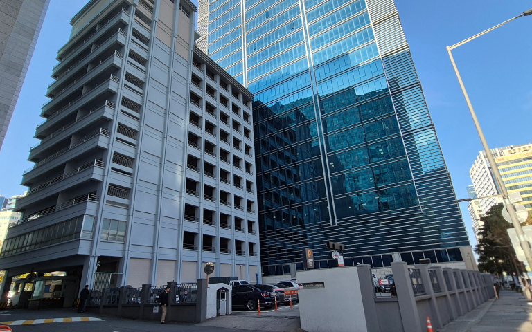 ‘K-파이낸스타워’ 옆 주차타워, 13층 오피스로 변신